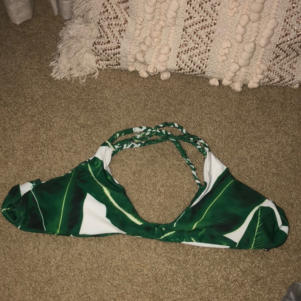 never worn bikini top